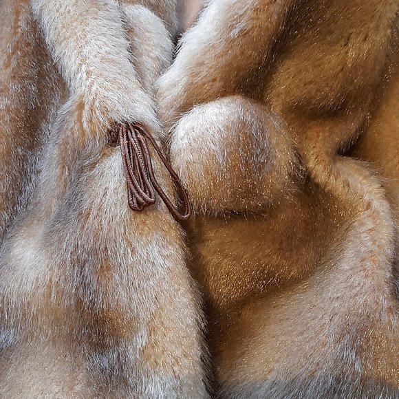 Faux Fur Jacket Size M - Picture 7 of 8